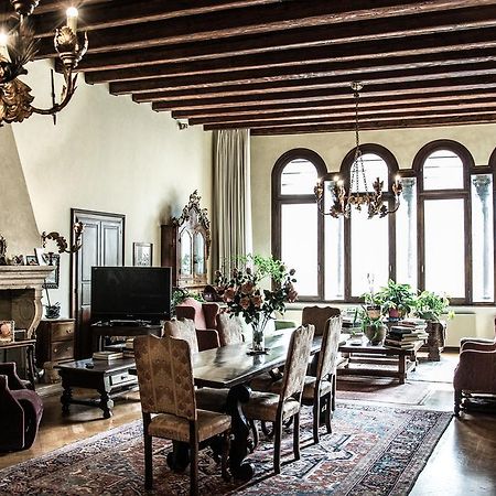 Palazzo Altinate - Note Di Piano Appartement Padua Kamer foto