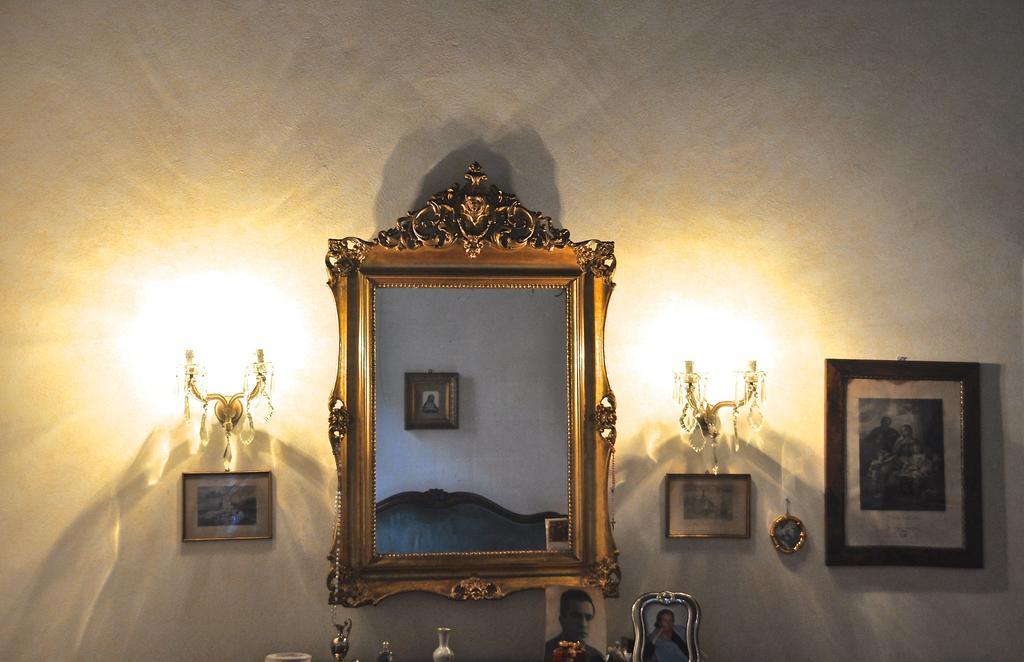 Palazzo Altinate - Note Di Piano Appartement Padua Kamer foto